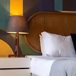 Lovelystay - Dirk - Almada 4º F Appartement *