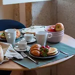 Lovelystay - Dirk - Almada 4º F