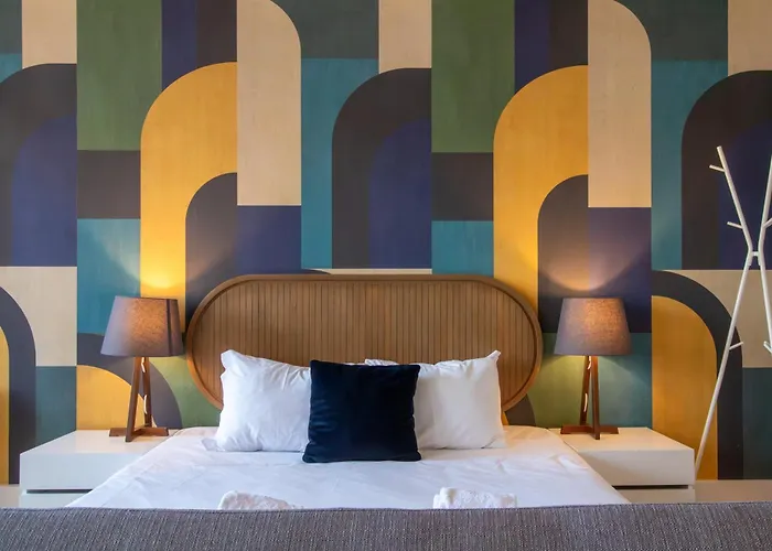 Lovelystay - Dirk - Almada 4º F Porto